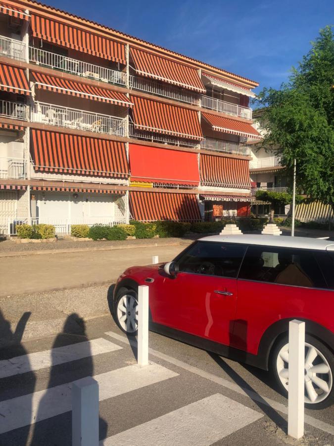 Apartment In Front Of Arrabassada Beach Tarragona Buitenkant foto