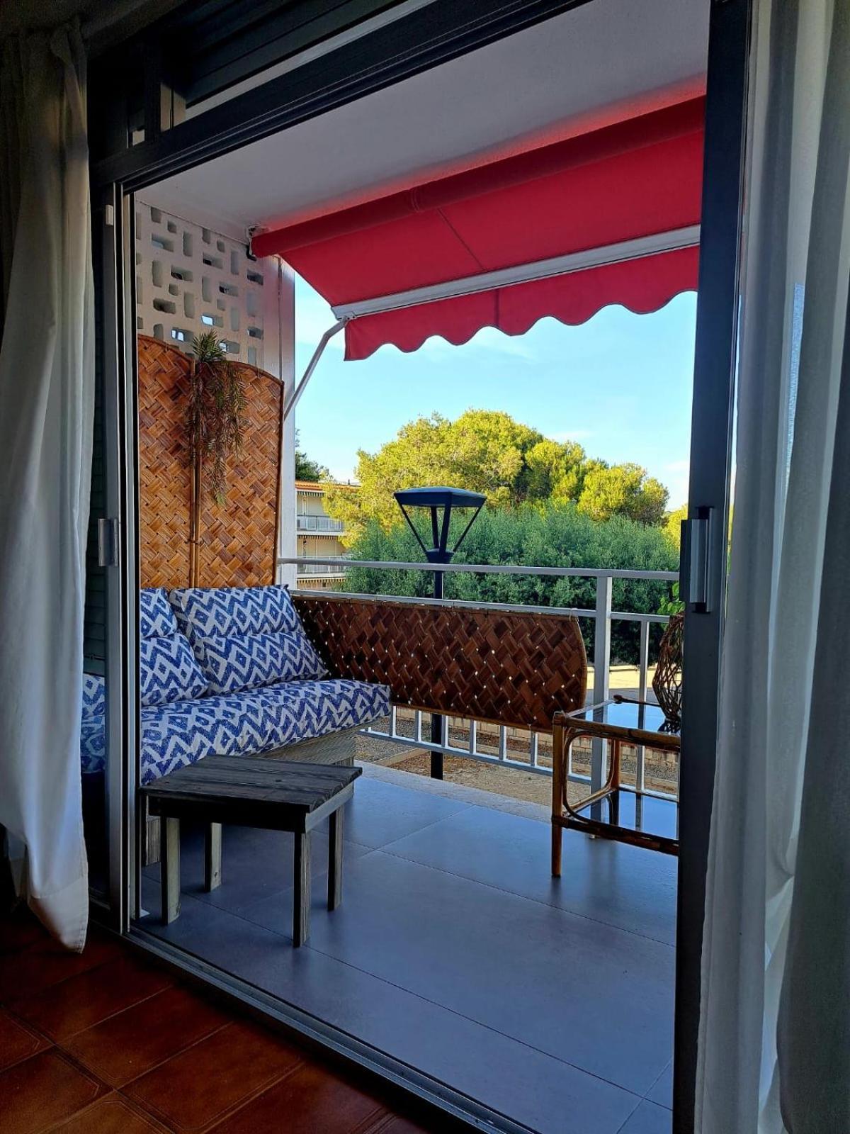 Apartment In Front Of Arrabassada Beach Tarragona Buitenkant foto